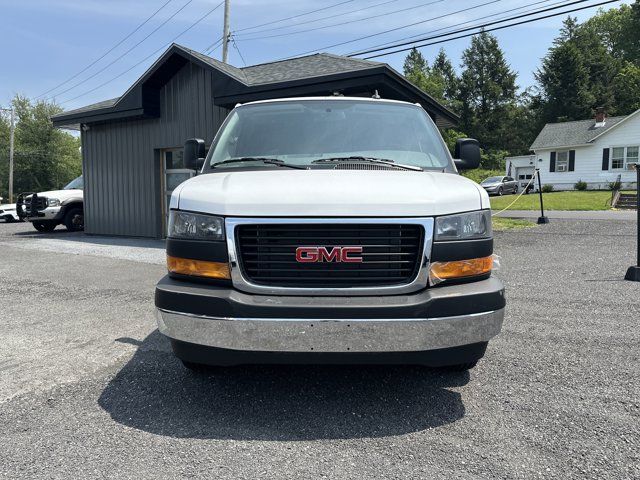 2025 GMC Savana Base