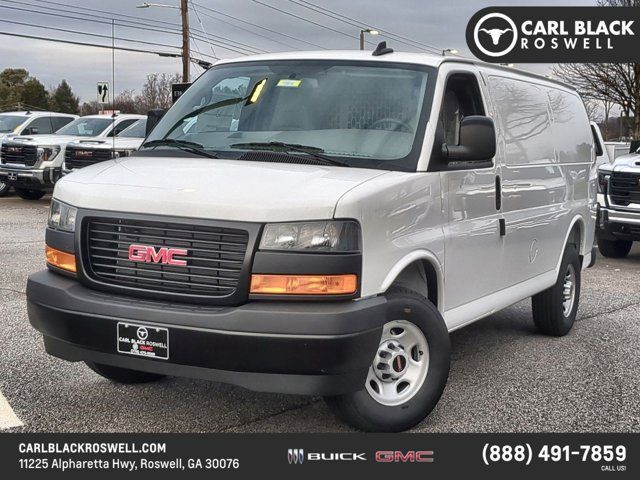 2025 GMC Savana Base