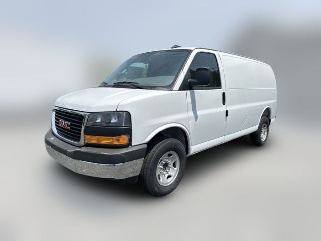2025 GMC Savana Base
