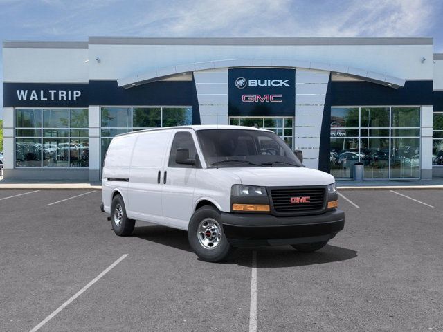 2025 GMC Savana Base