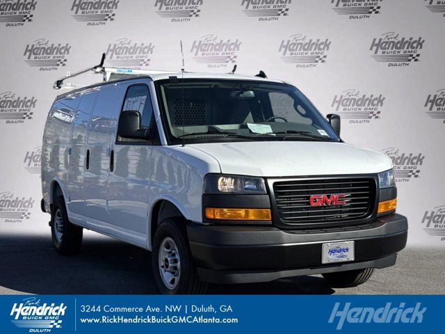 2025 GMC Savana Base