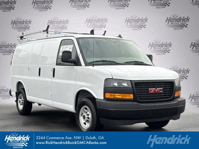 2025 GMC Savana Base