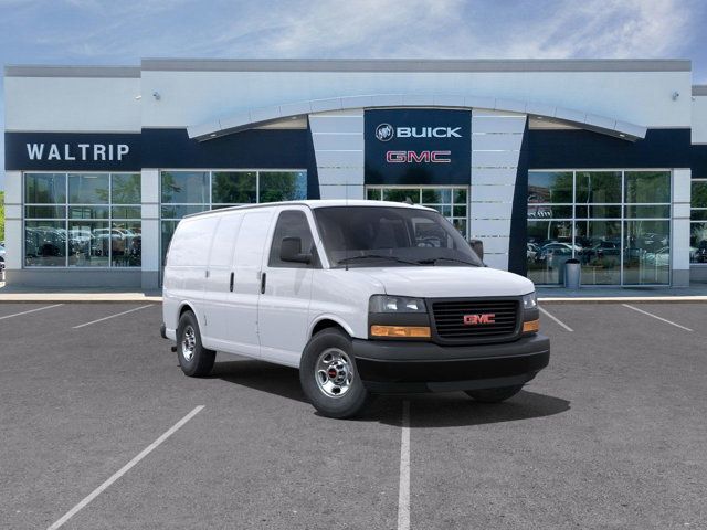 2025 GMC Savana Base