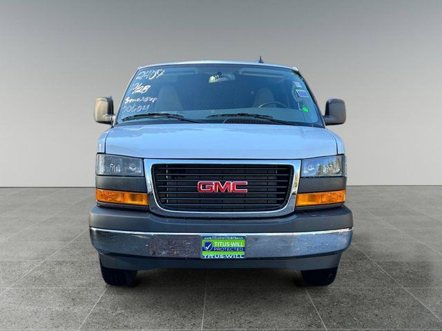 2025 GMC Savana Base