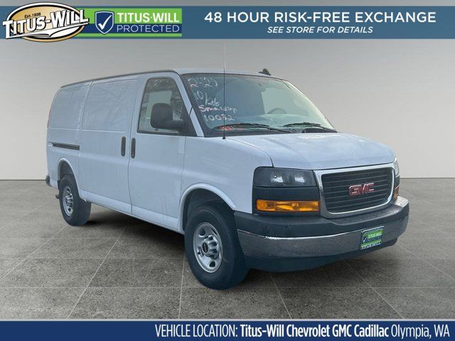 2025 GMC Savana Base