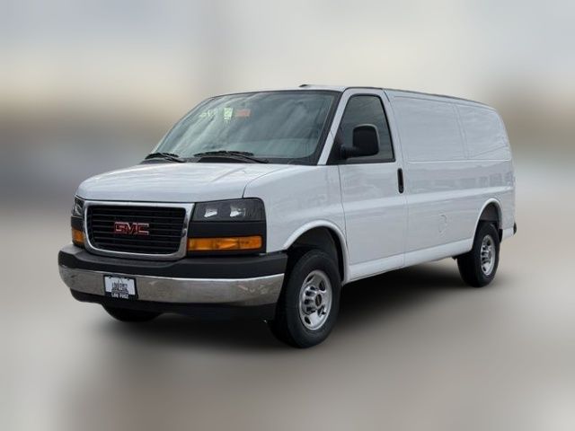 2025 GMC Savana Base