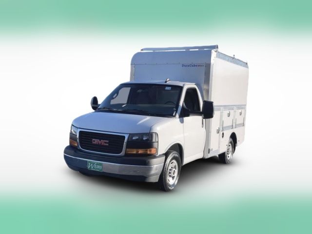 2025 GMC Savana Base