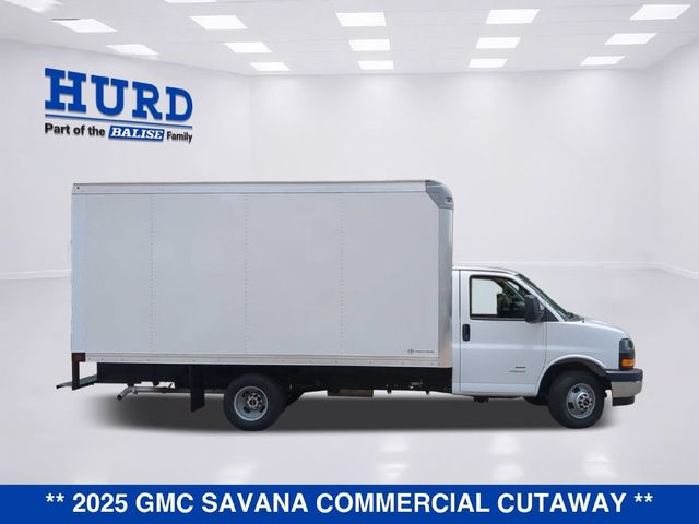 2025 GMC Savana Base