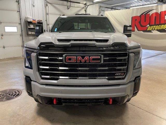 2025 GMC Sierra 2500HD AT4