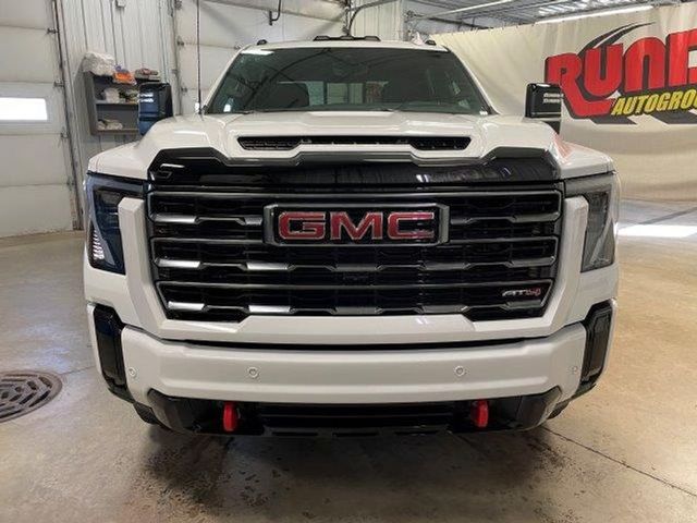 2025 GMC Sierra 2500HD AT4