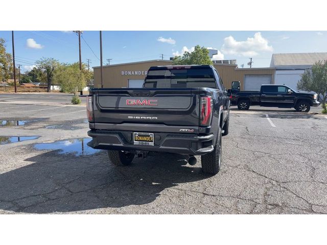 2025 GMC Sierra 2500HD AT4