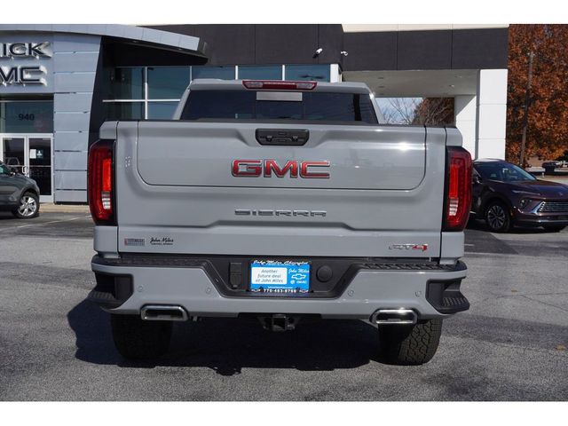 2025 GMC Sierra 1500 AT4