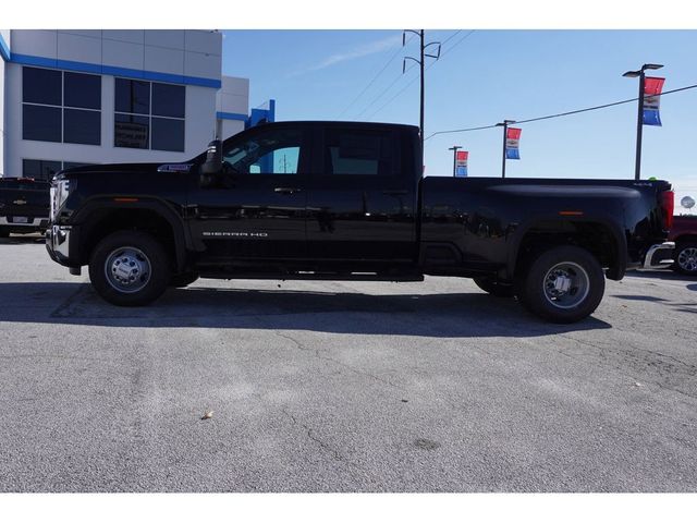 2025 GMC Sierra 3500HD Pro