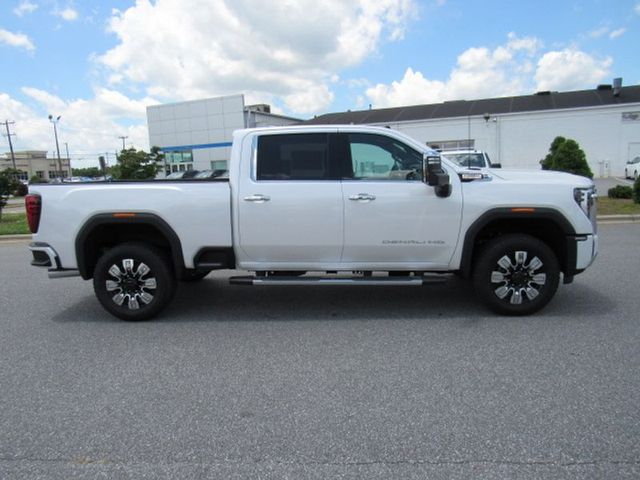 2025 GMC Sierra 2500HD Denali