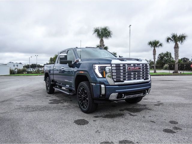 2025 GMC Sierra 2500HD Denali