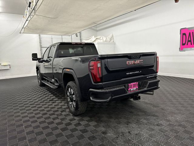 2025 GMC Sierra 2500HD Denali