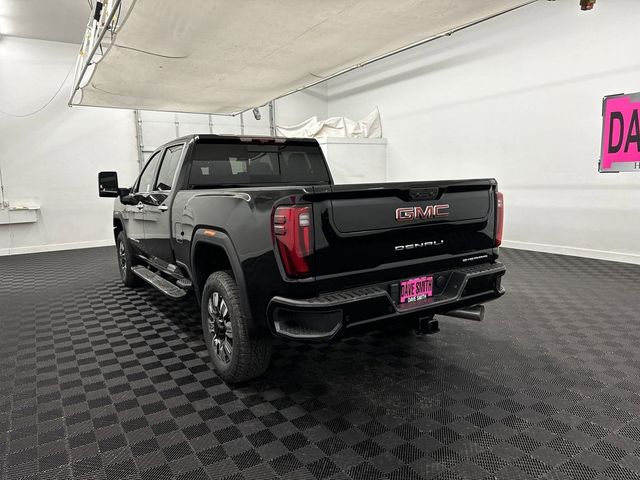 2025 GMC Sierra 2500HD Denali