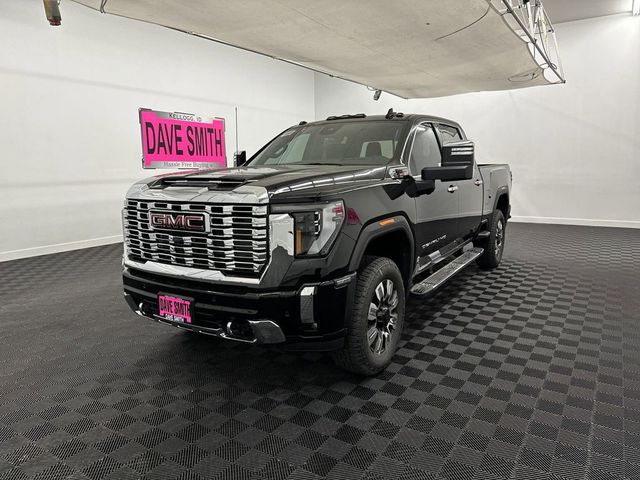 2025 GMC Sierra 2500HD Denali