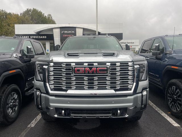 2025 GMC Sierra 2500HD Denali