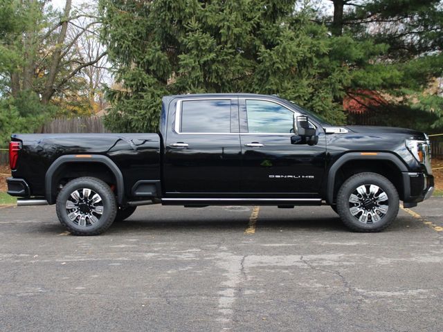 2025 GMC Sierra 2500HD Denali