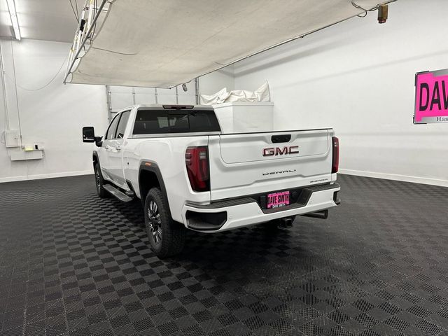 2025 GMC Sierra 2500HD Denali