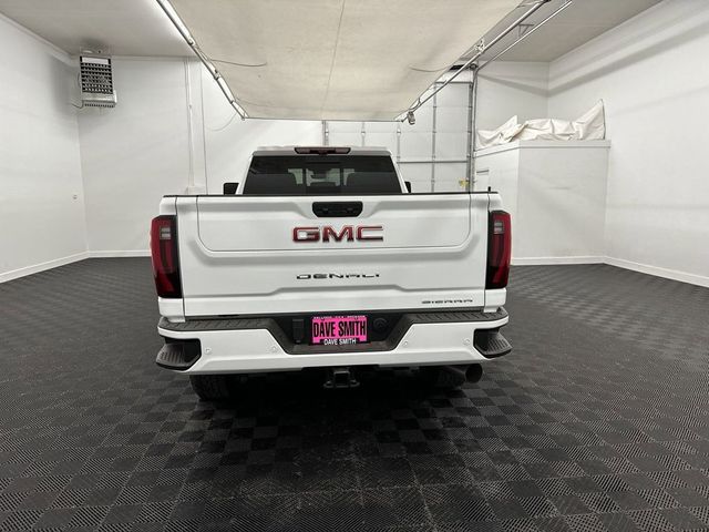 2025 GMC Sierra 2500HD Denali