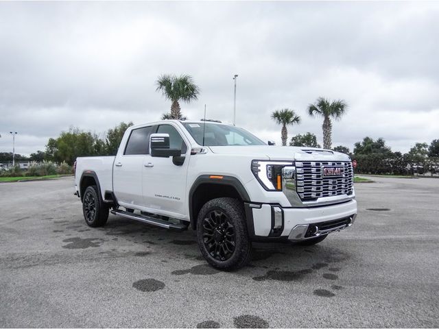 2025 GMC Sierra 2500HD Denali