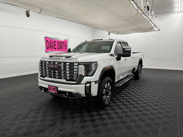 2025 GMC Sierra 2500HD Denali