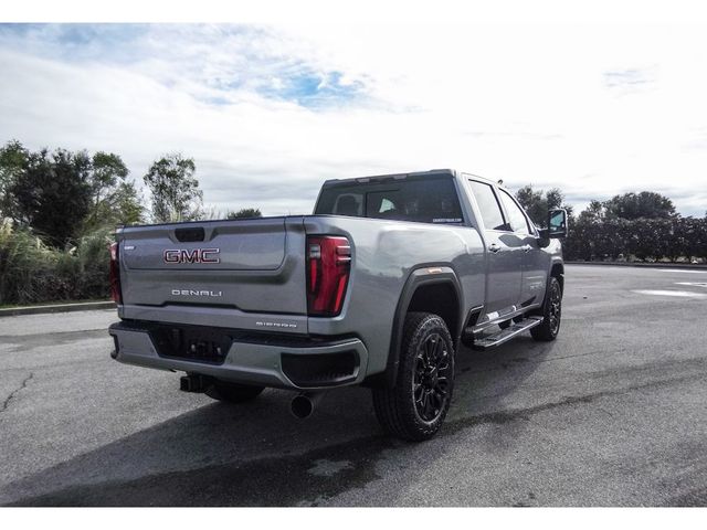 2025 GMC Sierra 2500HD Denali