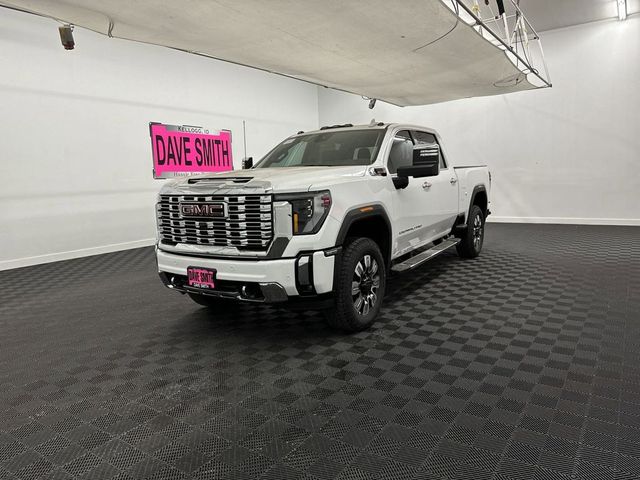 2025 GMC Sierra 2500HD Denali