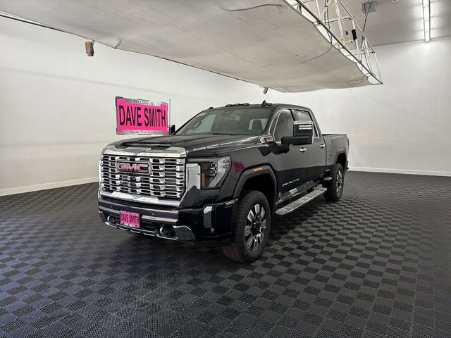 2025 GMC Sierra 2500HD Denali