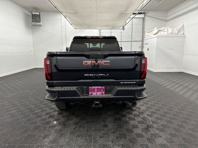 2025 GMC Sierra 2500HD Denali