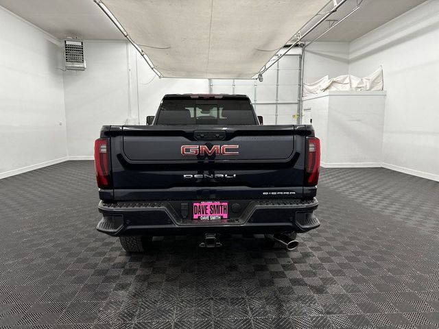 2025 GMC Sierra 3500HD Denali