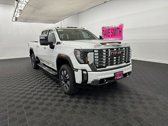 2025 GMC Sierra 3500HD Denali