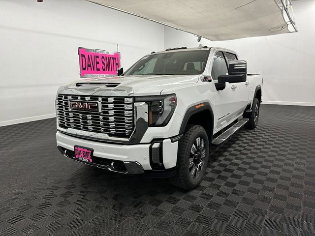 2025 GMC Sierra 3500HD Denali