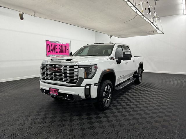 2025 GMC Sierra 3500HD Denali