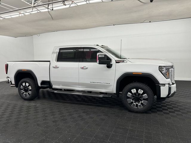 2025 GMC Sierra 3500HD Denali