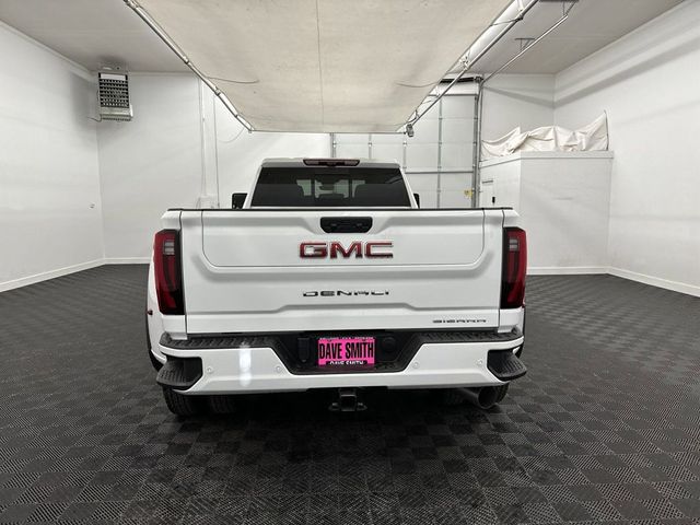 2025 GMC Sierra 3500HD Denali