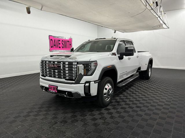 2025 GMC Sierra 3500HD Denali