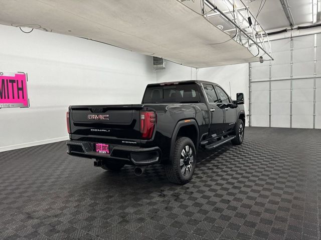 2025 GMC Sierra 3500HD Denali