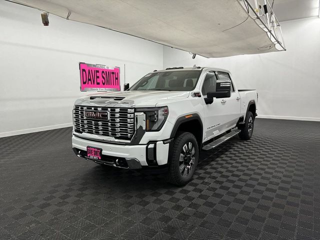 2025 GMC Sierra 3500HD Denali