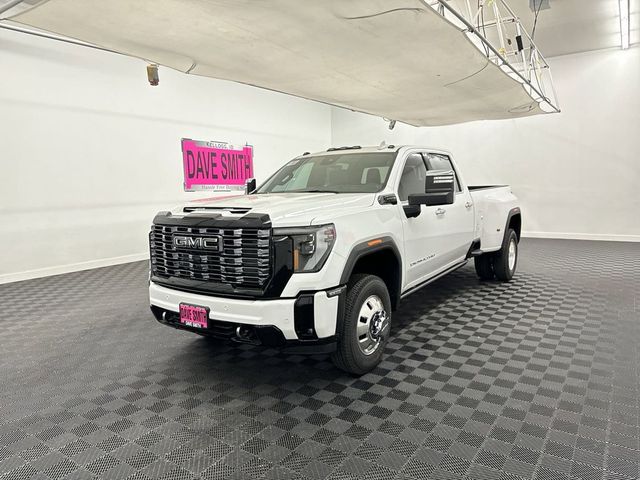 2025 GMC Sierra 3500HD Denali Ultimate