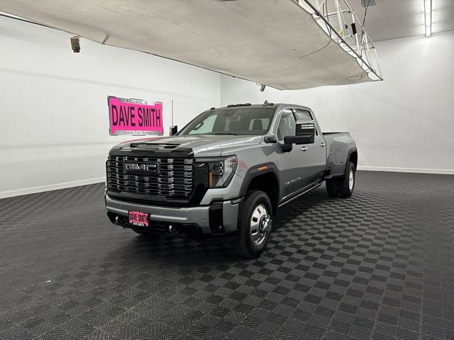 2025 GMC Sierra 3500HD Denali Ultimate