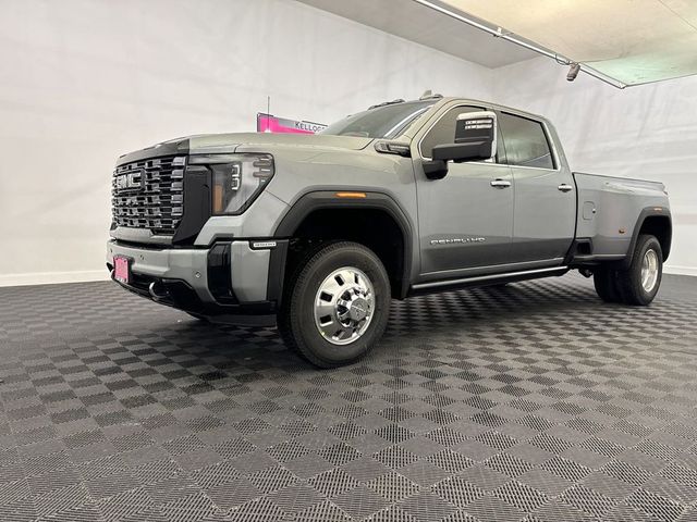 2025 GMC Sierra 3500HD Denali Ultimate