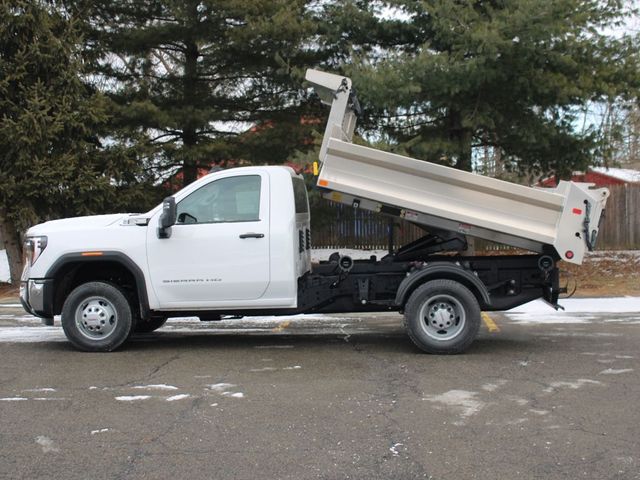 2025 GMC Sierra 3500HD Pro