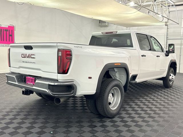 2025 GMC Sierra 3500HD Pro