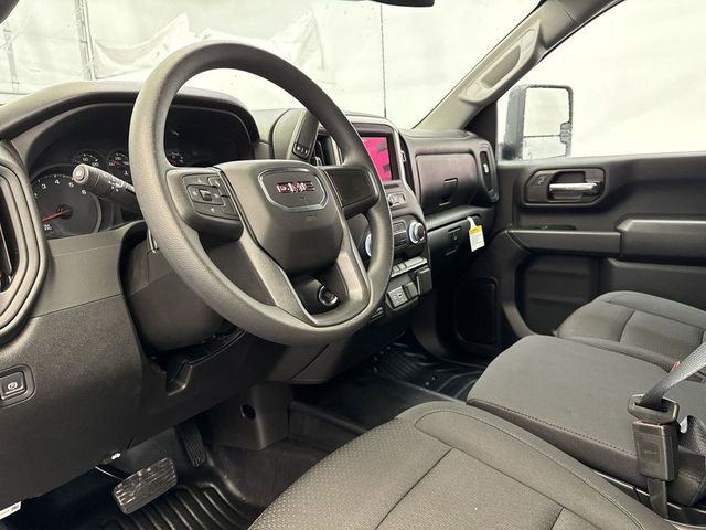 2025 GMC Sierra 2500HD Pro