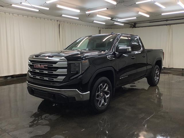 2025 GMC Sierra 1500 SLE