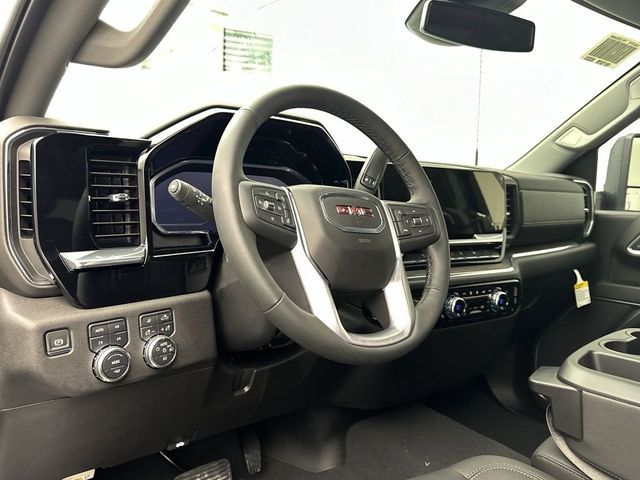 2025 GMC Sierra 2500HD SLT