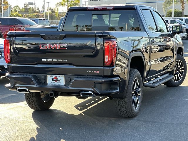 2025 GMC Sierra 1500 AT4